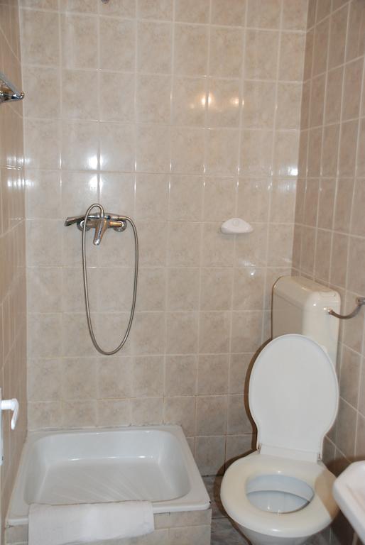 Hotel Merkur Miercurea Ciuc Habitación foto