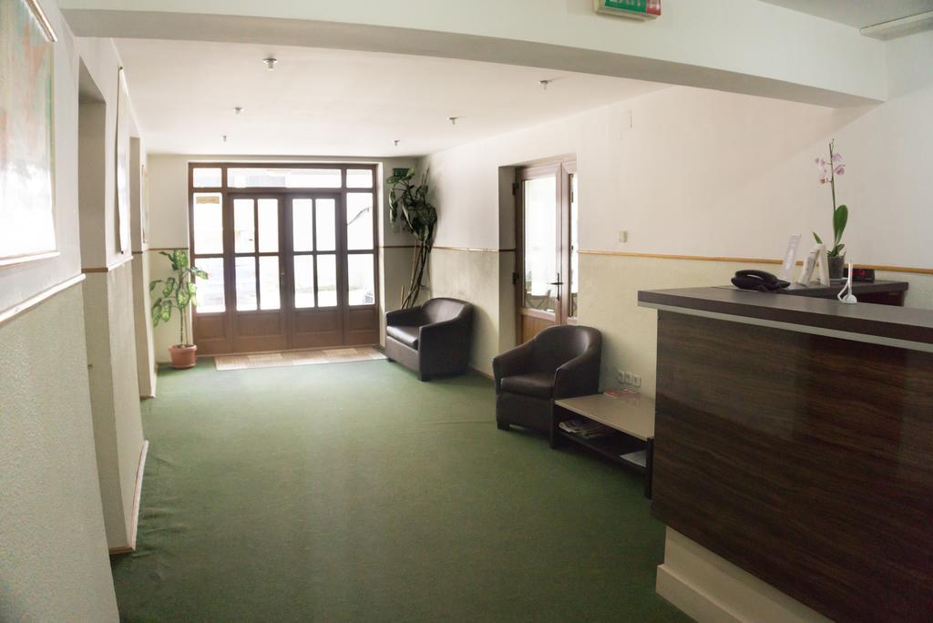 Hotel Merkur Miercurea Ciuc Exterior foto